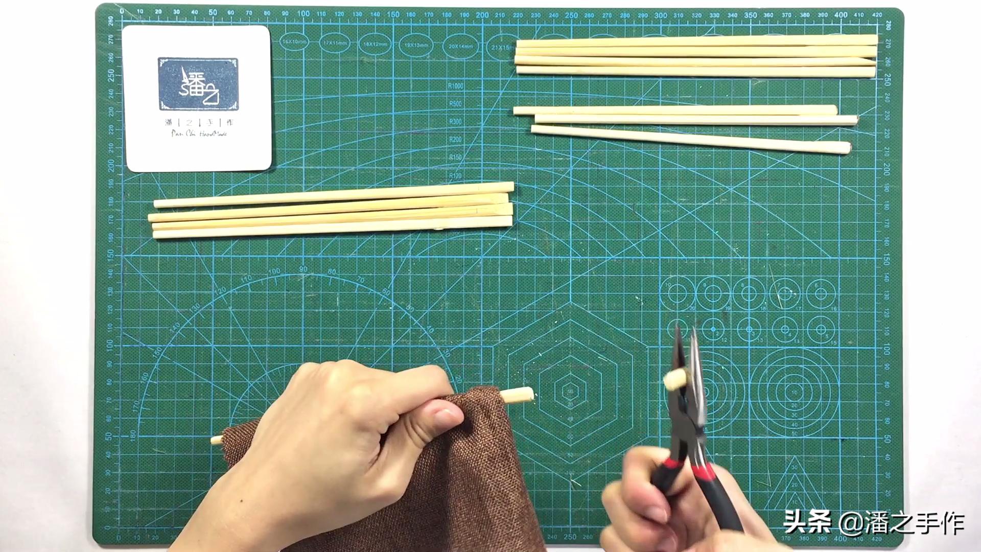 布艺灯笼手工制作教程简单,环保自制小灯笼