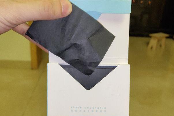 脸上突然毛孔粗大是什么原因,大腿毛孔粗大是什么原因造成的