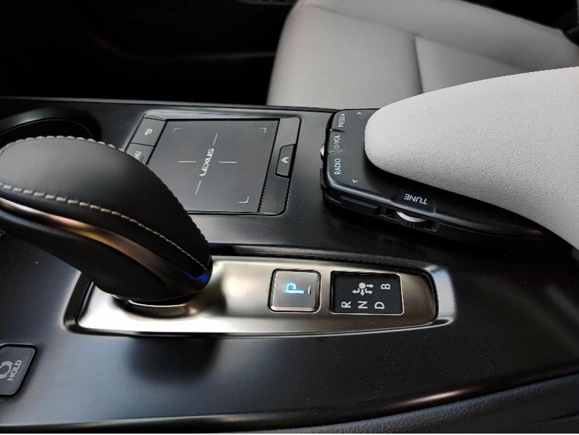 晓敏试驾丰田,晓敏试车