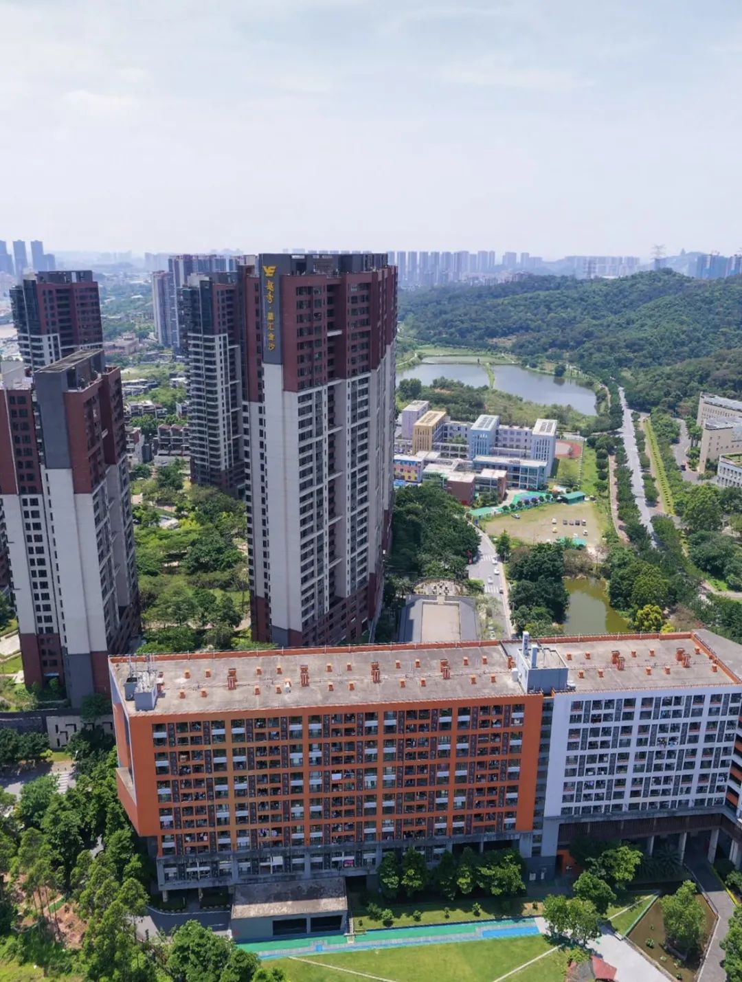 最诡异的地王，最佛系的业主，这就是神奇的金沙洲