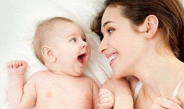 奶水少怎么办宝宝不够吃,奶少怎么做到规律喂奶