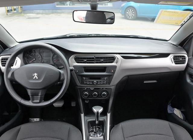 标致301跑了11万公里咋样,16款标致301手动挡用车体验