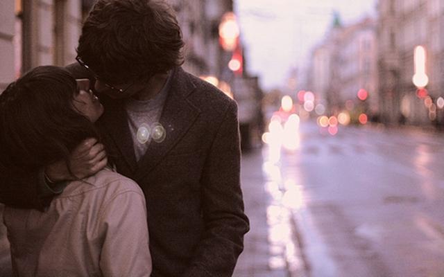 分手后忘不了怎么去挽回他,分手后如何面对前任