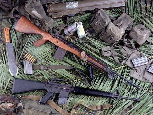 士兵在战斗中一般携带多少弹药,上战场一般要带多少发子弹