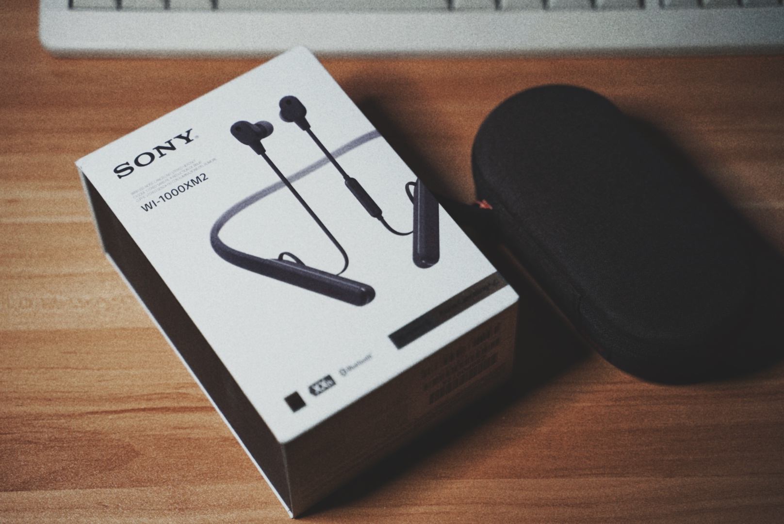 索尼wi1000xm2右耳有电流声,索尼wi1000xm2降噪模块失效