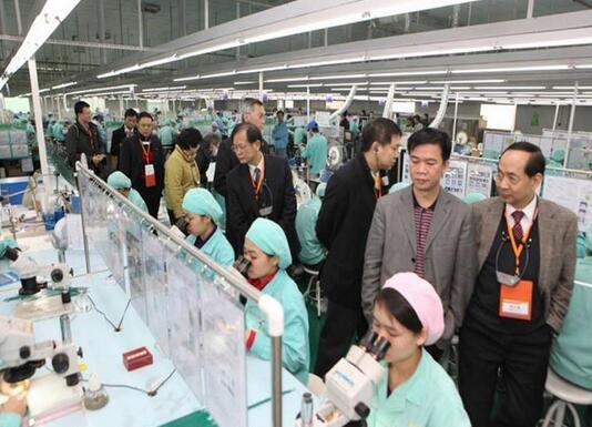 工厂好多优秀的员工,都说工厂不好为什么还要进厂