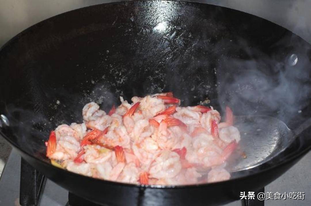 虾仁怎么做又嫩又滑宝宝更爱吃,虾仁最简单的做法小孩爱吃