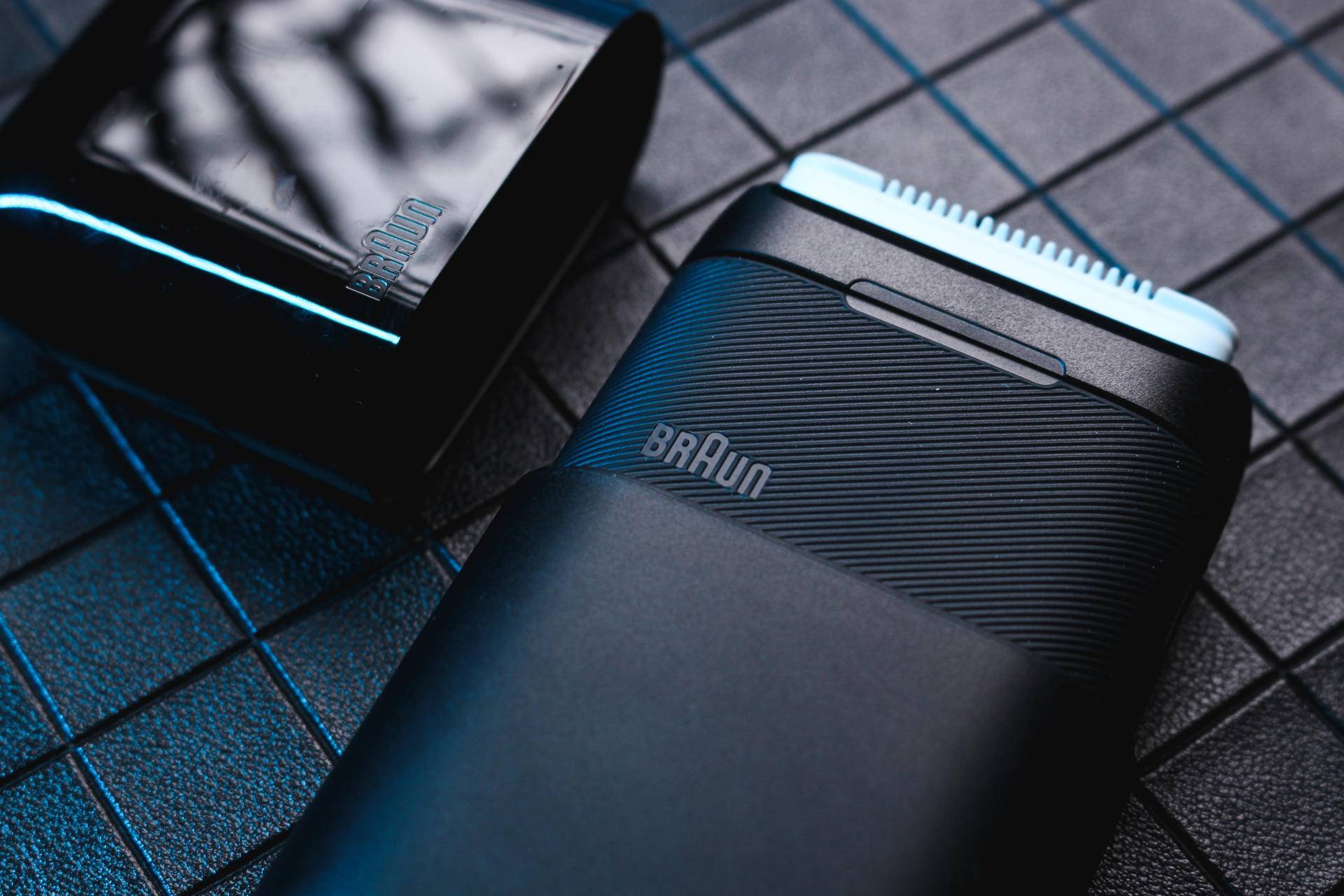 小米博朗往复式剃须刀测评,松下和博朗剃须刀哪个好300元左右