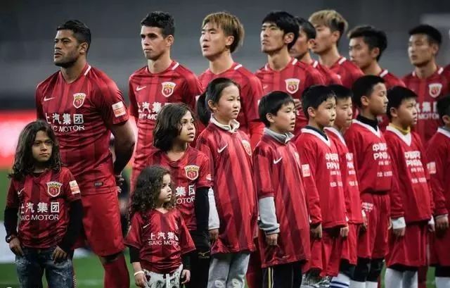 中超争冠进入白热化,中超开启下半程争冠保级白热化