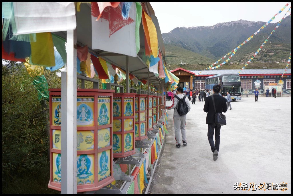 九月走进九寨：雨中游黄龙