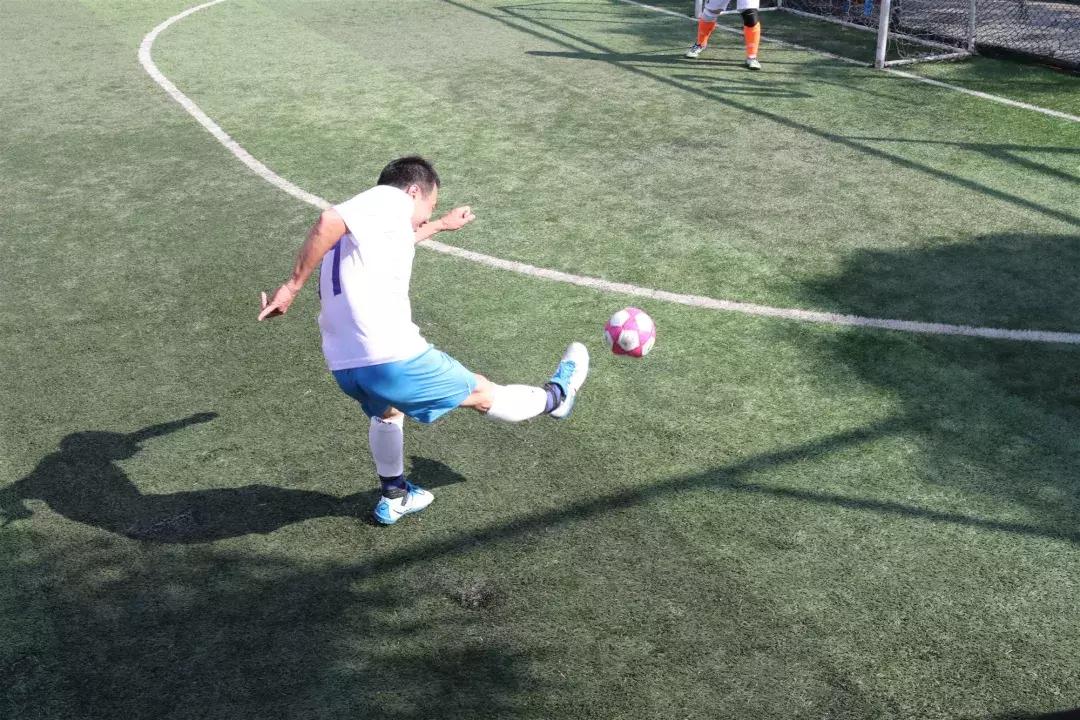 贵港检察院运动会,贵港体育馆足球赛直播