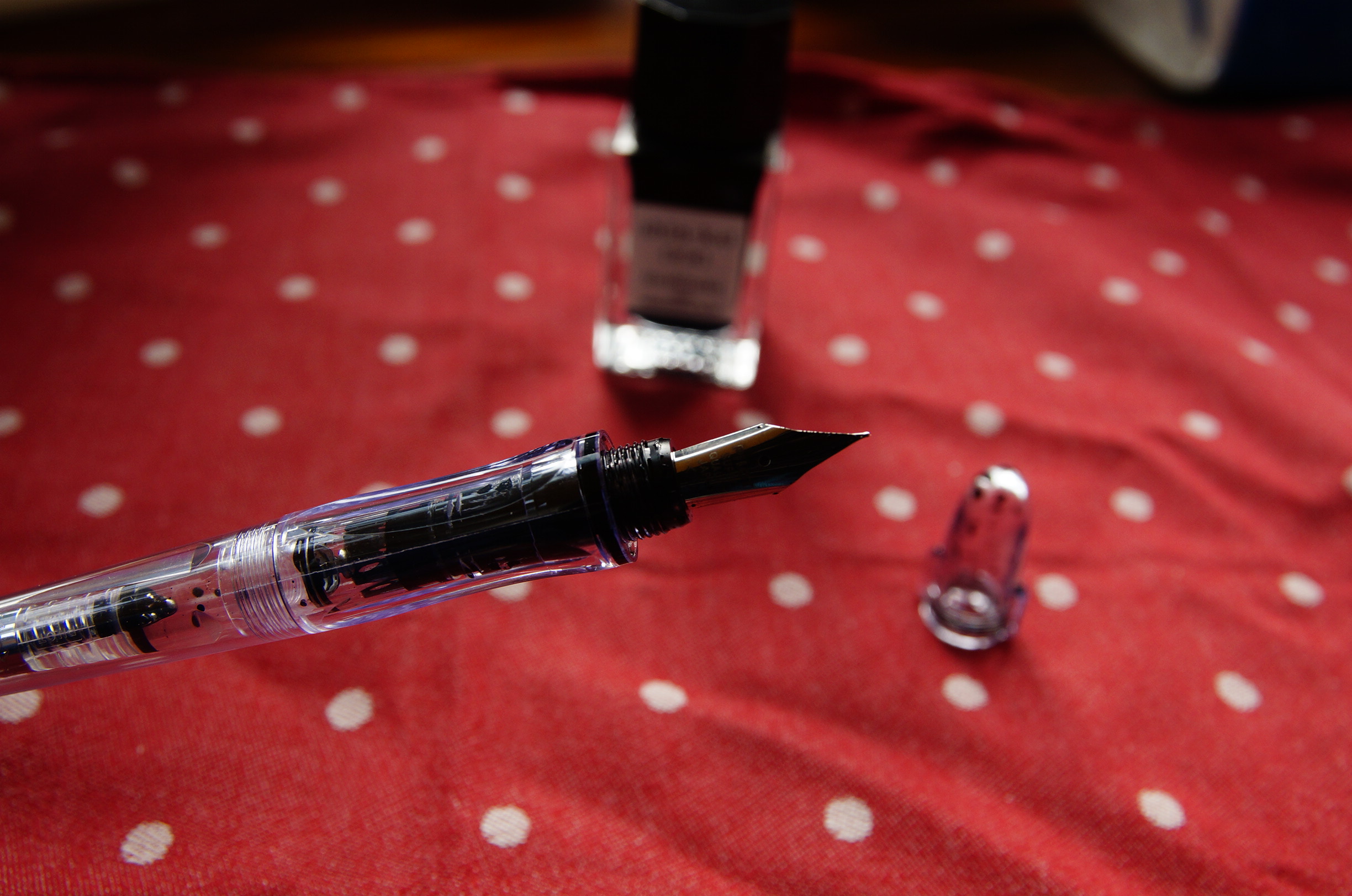 开学必备文具钢笔,开学钢笔