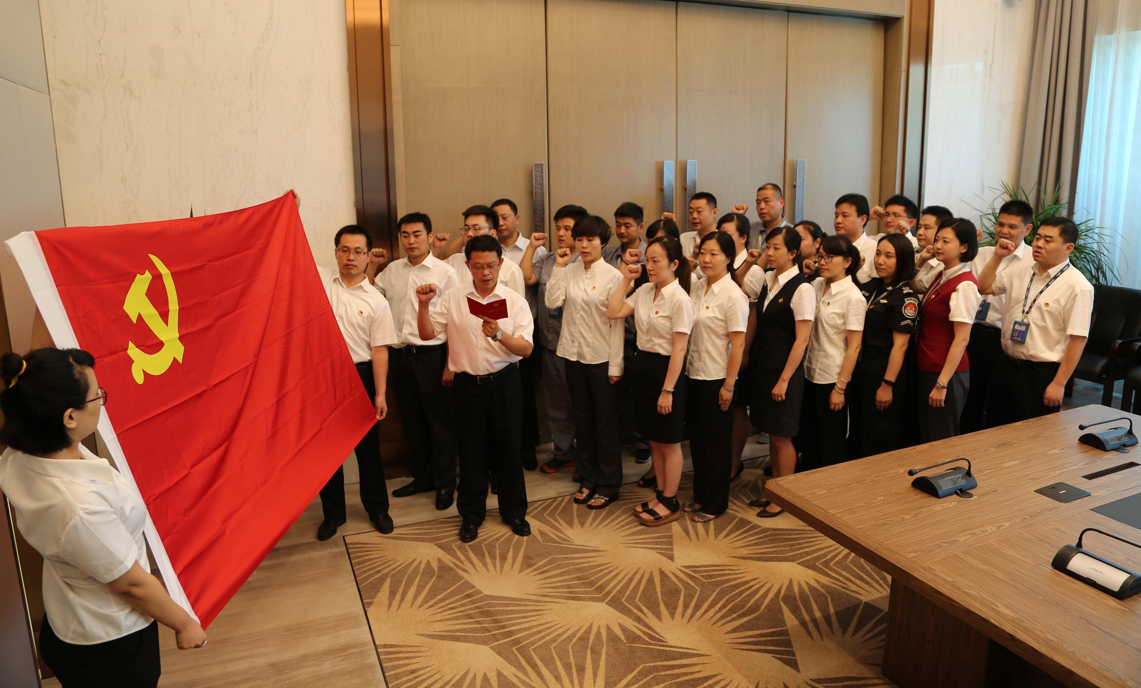 大学入党申请有几次机会,大学生没入团怎样申请入党