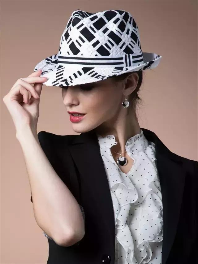 帽子的清洗方法视频,帽子的正确清洗方法和晒法