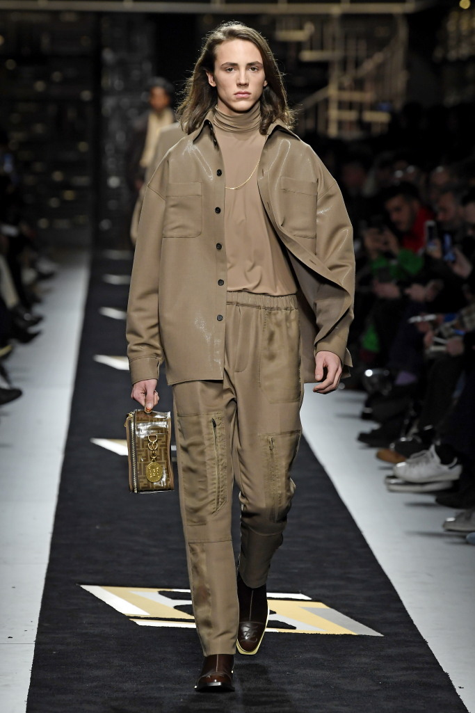 fendi2020秋冬男装秀设计思路,米兰时装周fendi2022春夏系列
