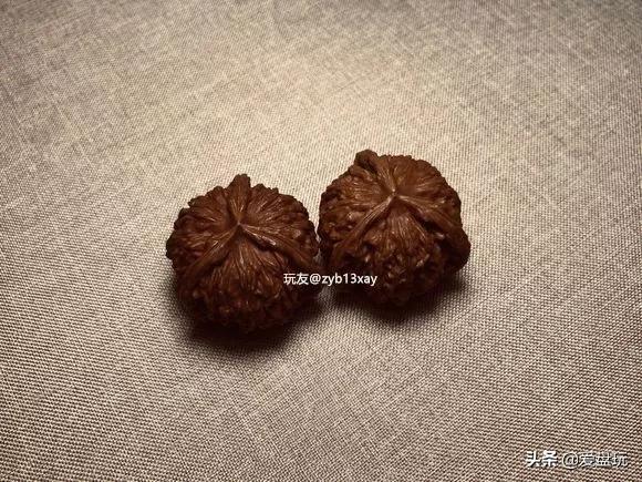 盘玩的核桃脏了怎样清洗,如何清理盘过的核桃