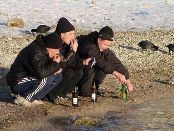 寻物|这个年出不了门,在家嗑瓜子吧,或许能尝到幸福的滋味