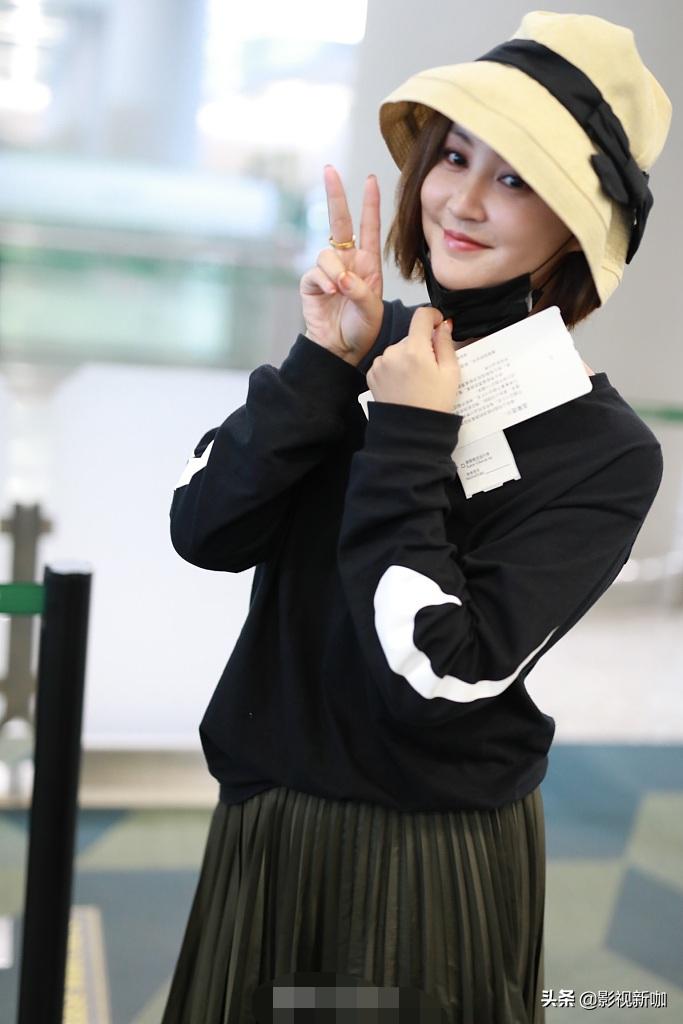 被大11岁前夫批“恶心”的张歆艺，是如何把一手烂牌打成了王炸？