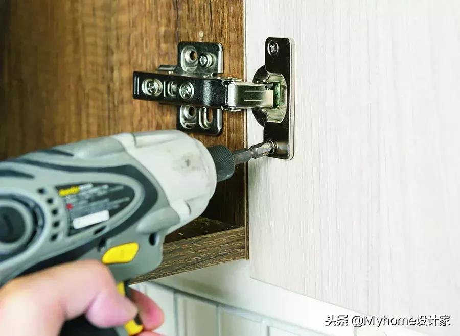 柜门修复方法图解,柜门维修视频教程全集