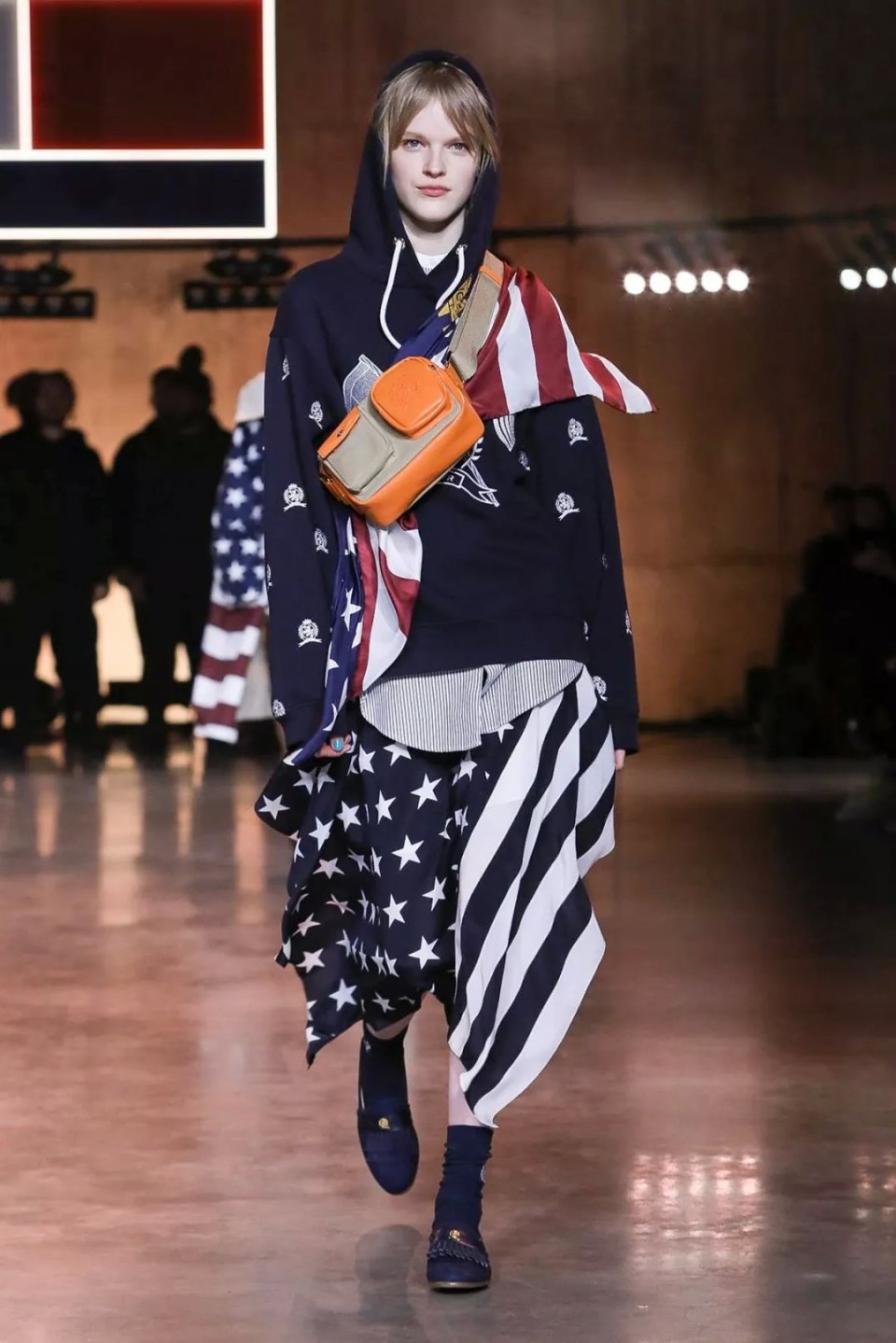 2019伦敦时装周时髦的冬天穿搭,2020年伦敦时装周视频