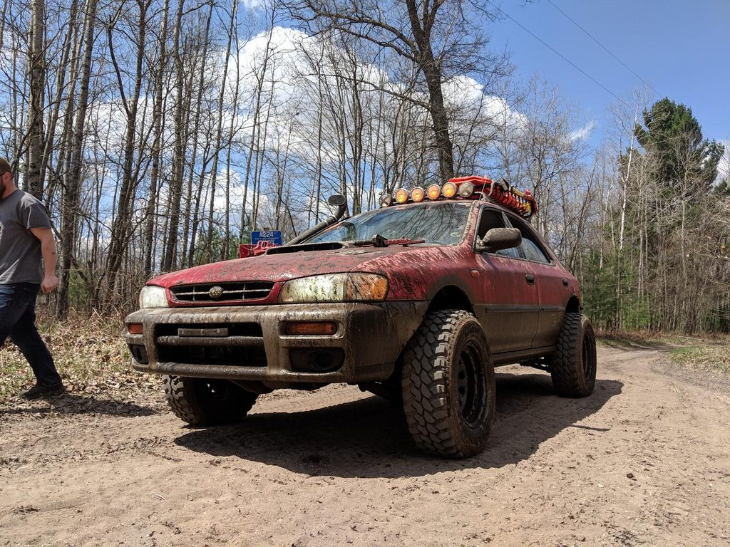 斯巴鲁翼豹19代二手3万,广东二手斯巴鲁翼豹旅行版