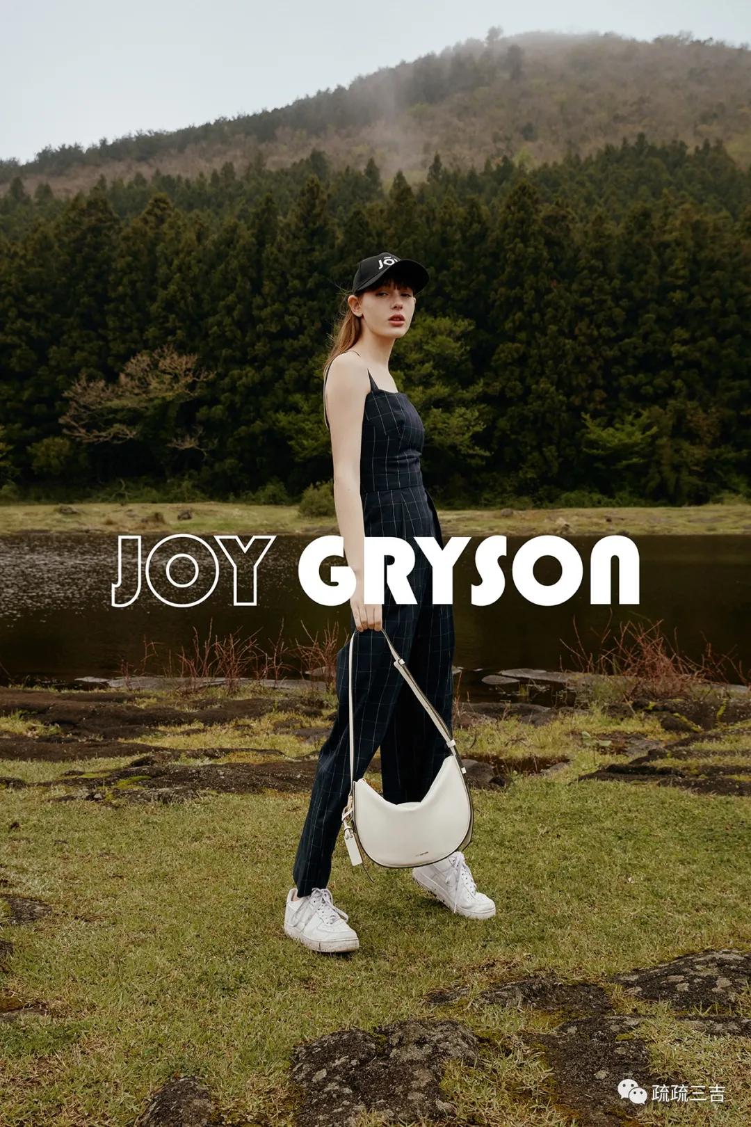 韩剧小女孩看上一款包,韩国小姐姐都背什么包包