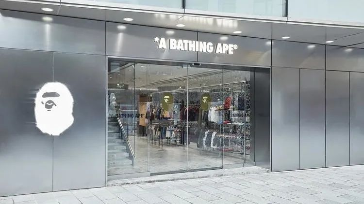 邱淑贞沈嘉伟传闻,1997年邱淑贞沈嘉伟坠入爱河