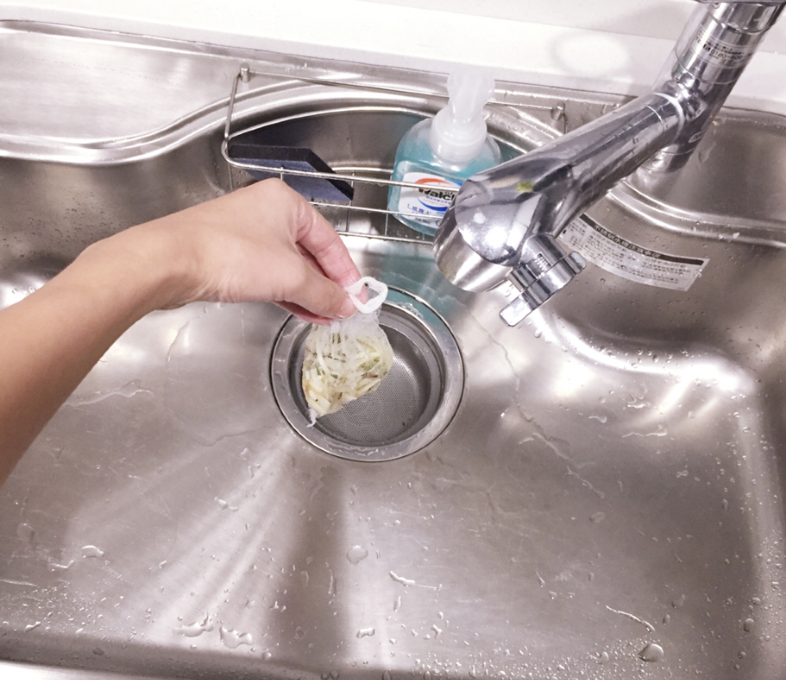 玻璃胶里面发霉怎么彻底解决,玻璃胶严重发霉怎么办