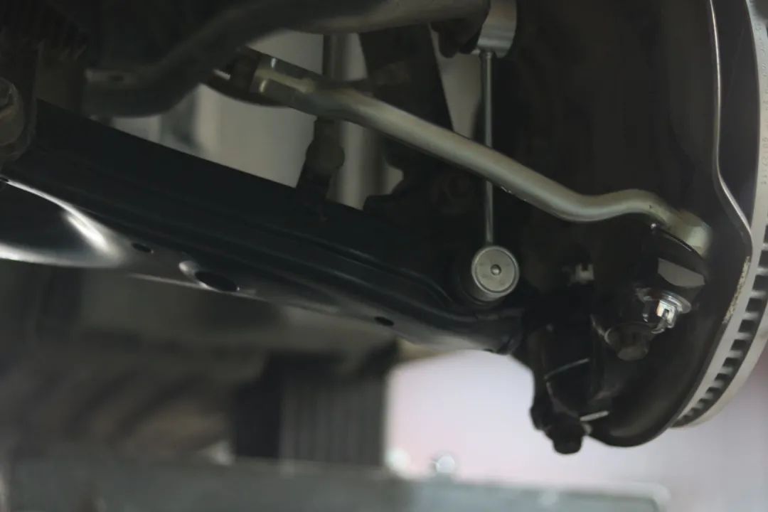 怪兽修车：翻新一辆2005年凌志LS430，当年百万经典车，满血复活