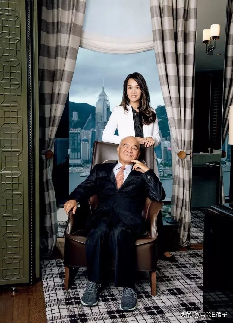 璞棬鍐嶈捣椋庝簯,棣欐腐璞棬涓変唬鍚嶅獩