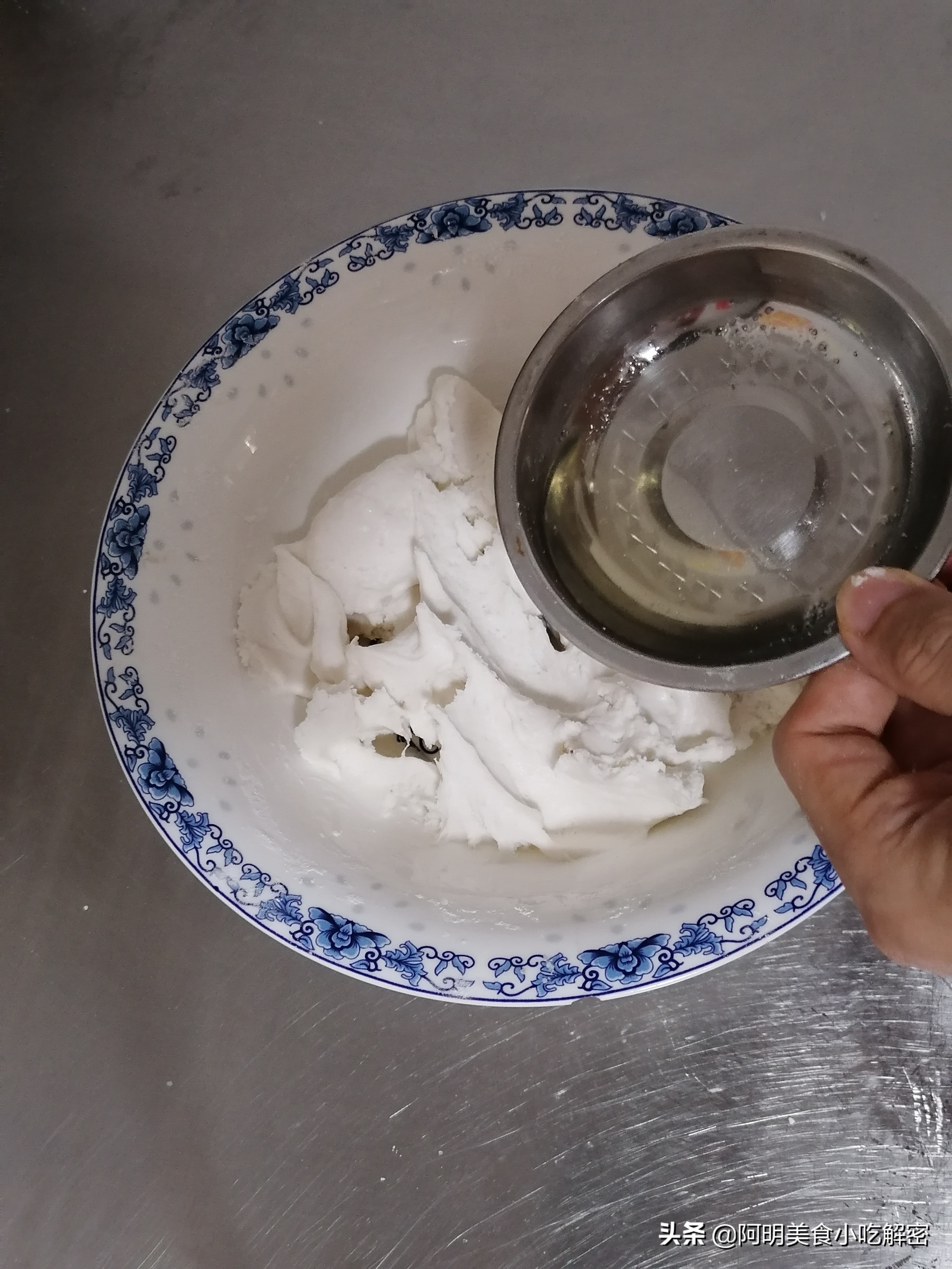 软饼的绿豆要泡多久,陆丰特产绿豆软饼做法