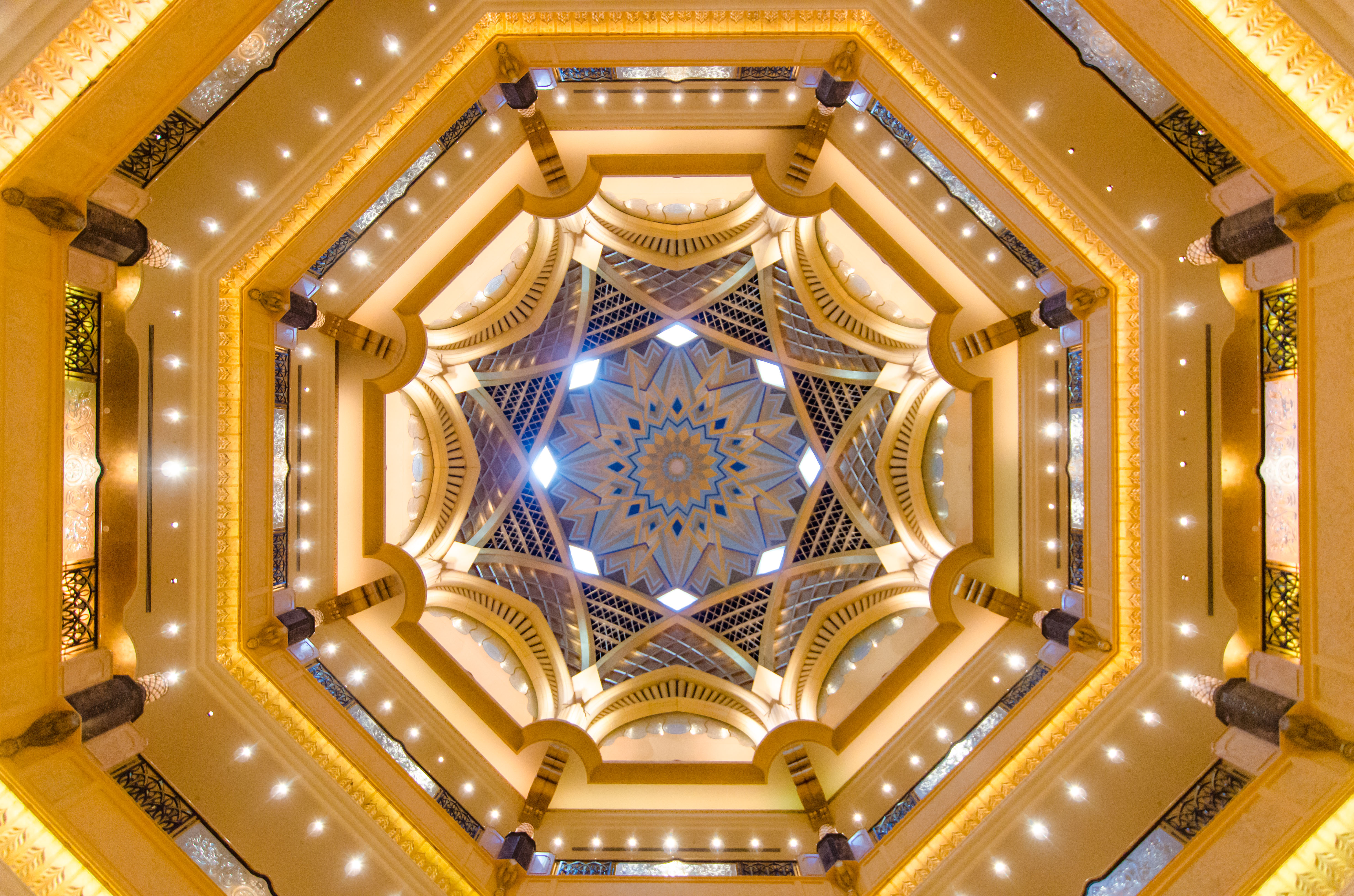 阿布扎比酋长国宫殿酒店内景,阿布扎比酋长皇宫酒店全部图片