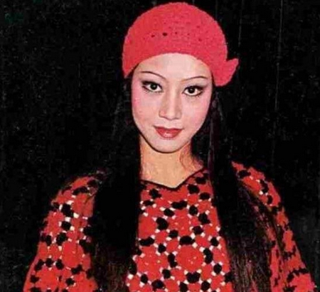 洪金宝讲成龙周星驰,敢称呼成龙大鼻子的人