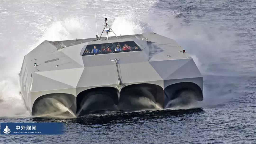 美军新型特种突击艇曝光，造型科幻，最高航速能飙到60节