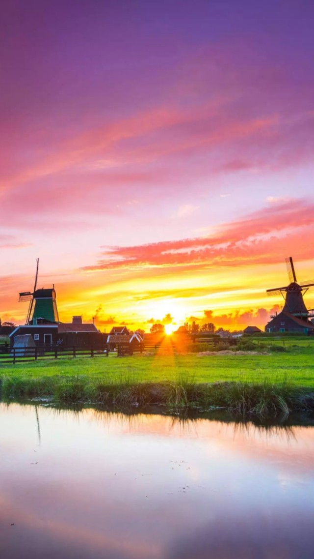 赚钱超清手机壁纸,4k超清风车手机壁纸