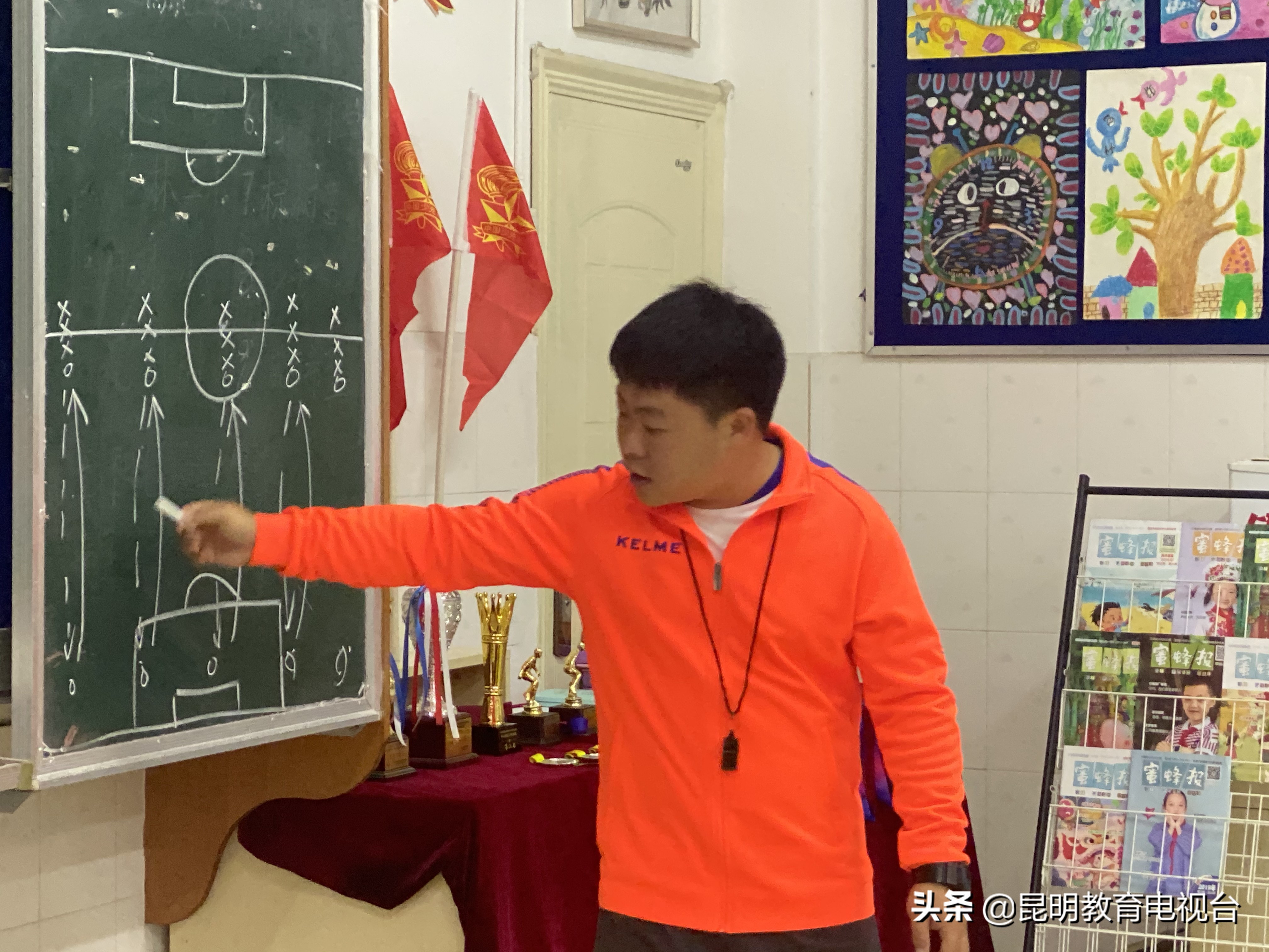 赞！西山区阳光小学打造足球特色校园