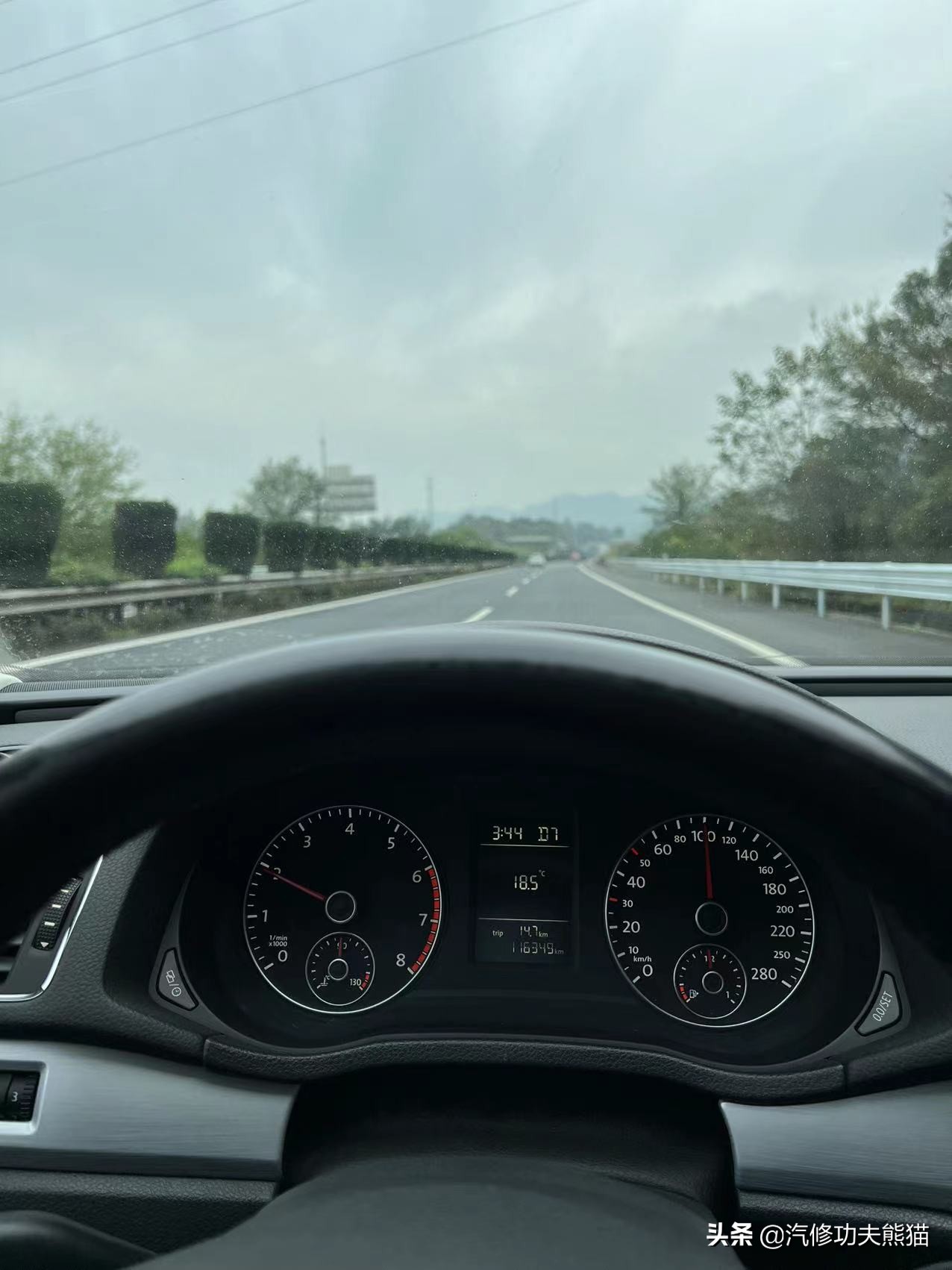 dsg双离合起步抖动有异响,大众帕萨特3.0v6发动机烧机油