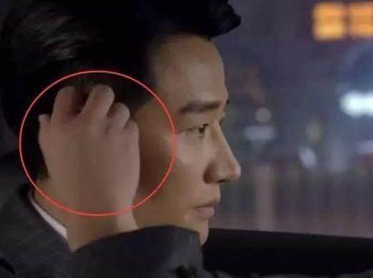 明星的缺陷：范冰冰的屁股，赵丽颖的脚，而她却天生没有子宫