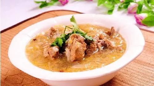 弓长岭滑雪场有小孩玩的吗,乌鲁木齐适合小孩玩的滑雪场