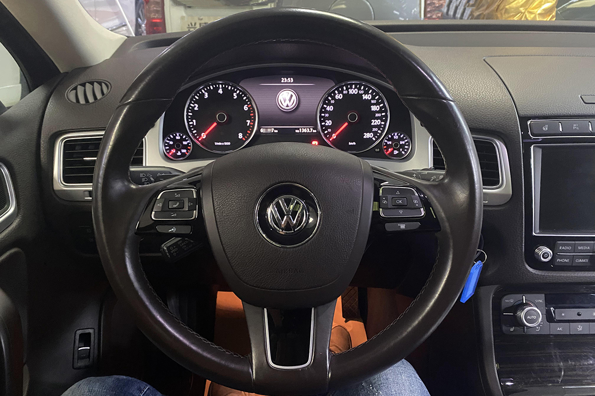 40万买二手途锐值吗,40万以内能不能买途锐