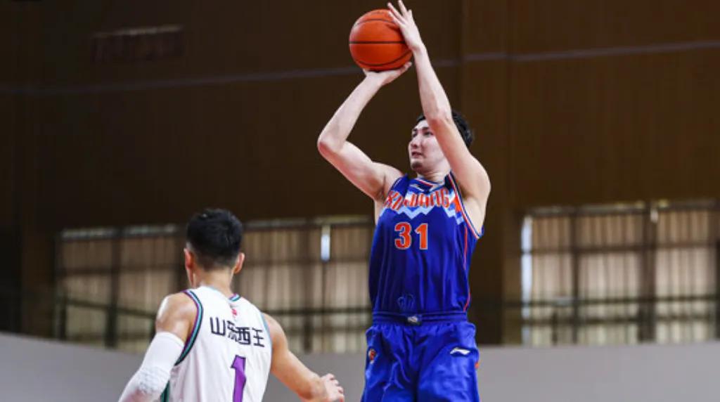 新疆队夏训,新疆夏训