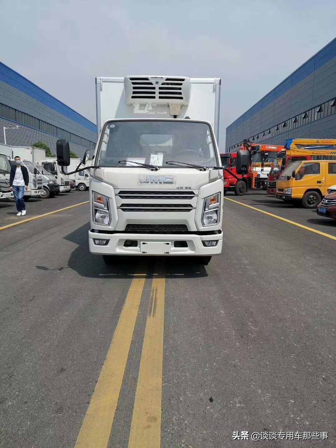 江铃顺达冷藏车国五多少钱,江铃顺达国六双排冷藏车