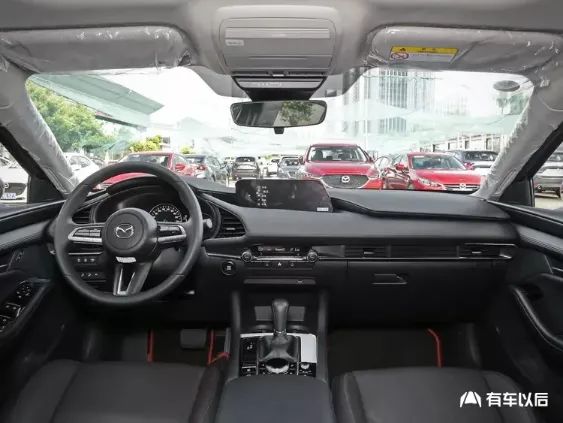 颜值高的轿车15万左右家用车,三款20万轿车推荐运动舒适两不误