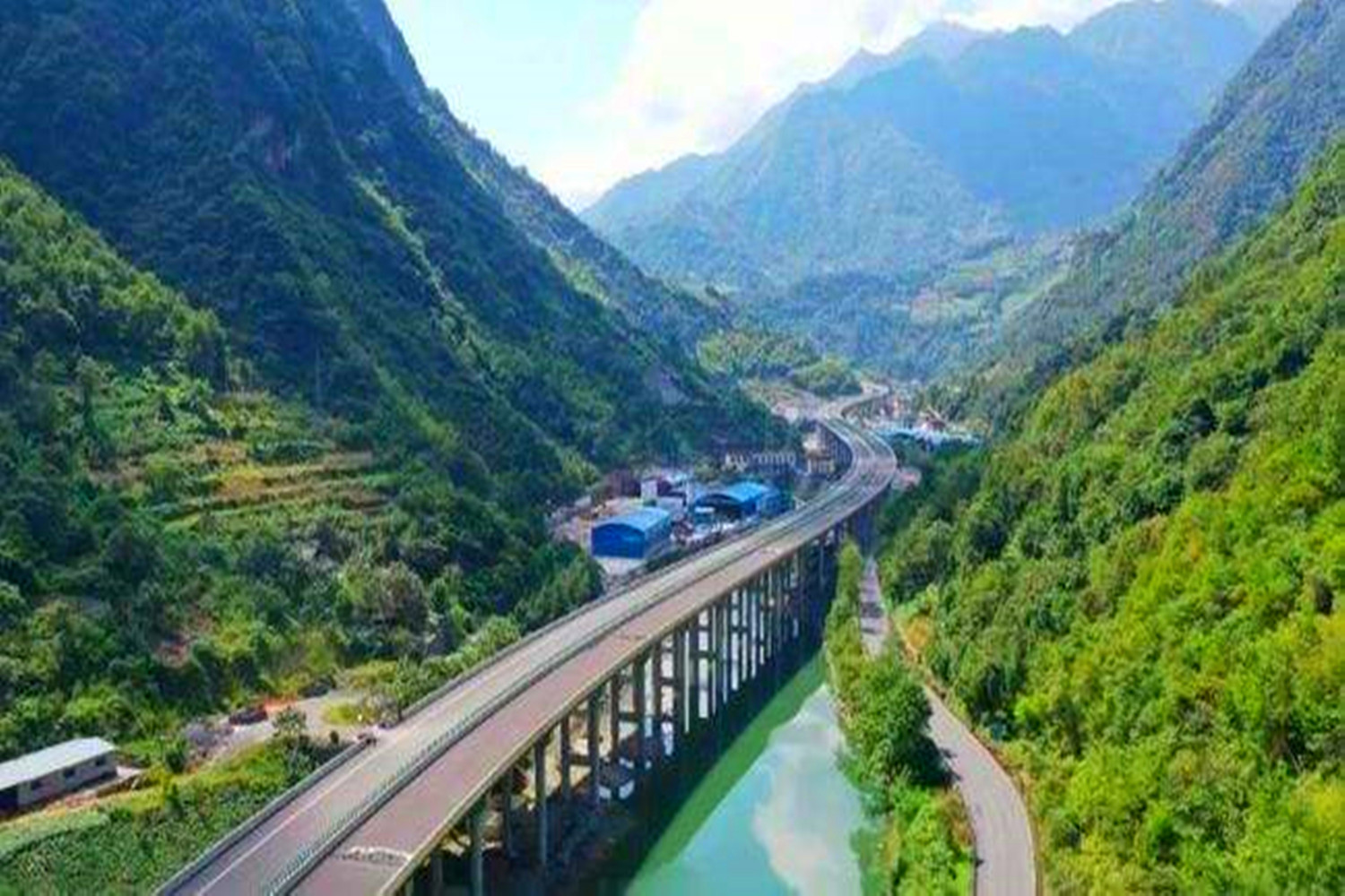 陕西即将开通的高速公路,陕西岚皋高速