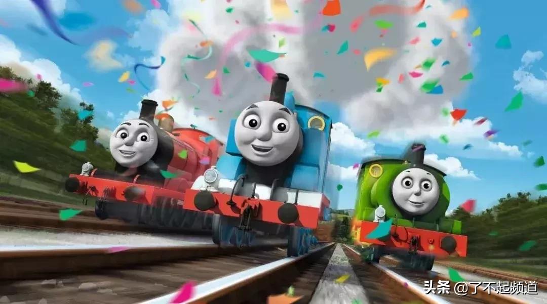 中国人帮外国人买票,中国人用英语帮外国人买火车票