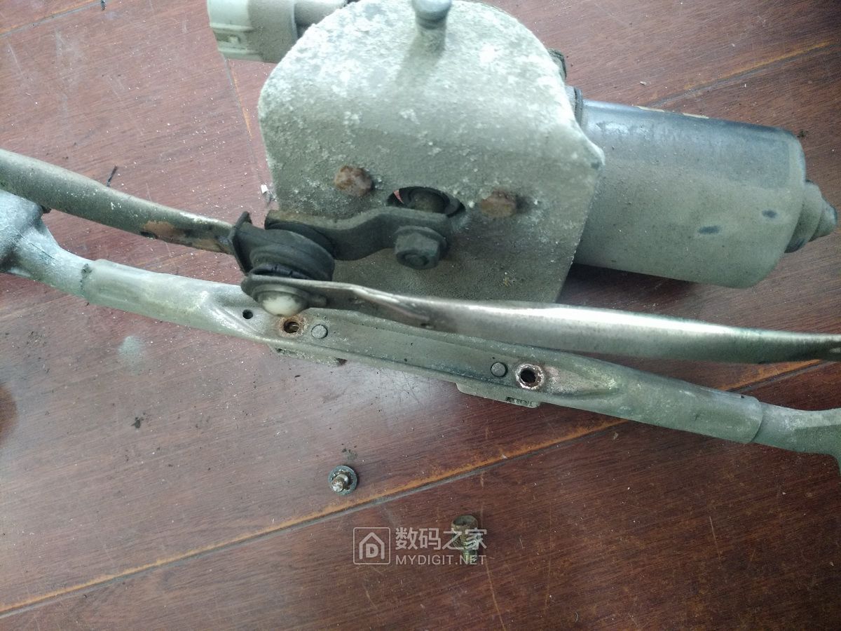 长城c30雨刮器维修视频,长城c30雨刷连杆怎么修