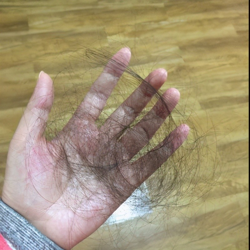 1992年山西工人捡到发光圆柱,1992年山西一工人捡到一根金属棒