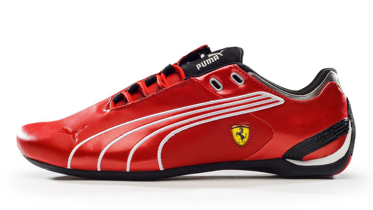 开车千万别穿这6款鞋子,开车应该穿软底鞋还是硬一点的鞋