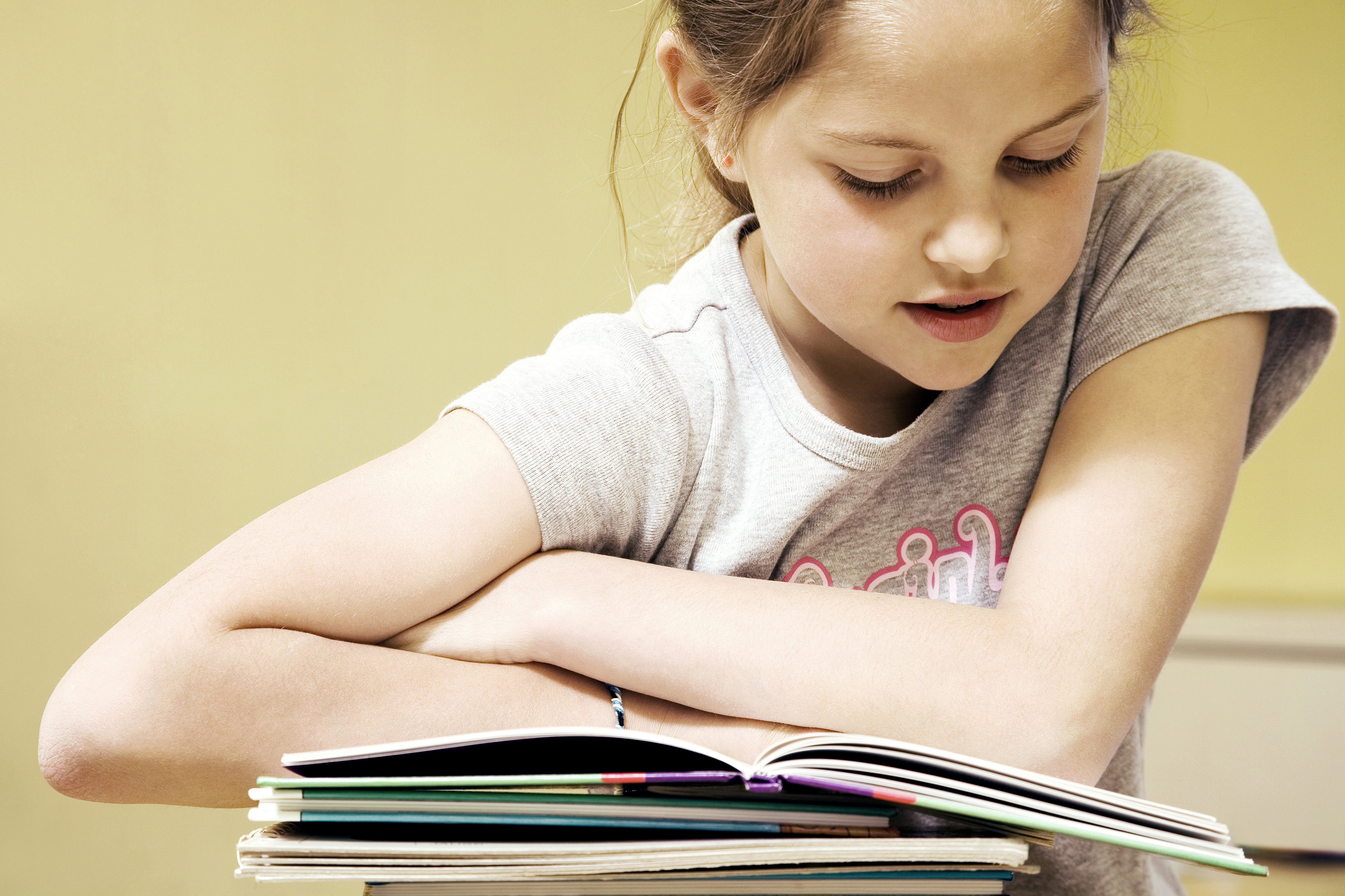 100首绕口令孩子口才好记忆好,常用50首绕口令幼儿园口才训练