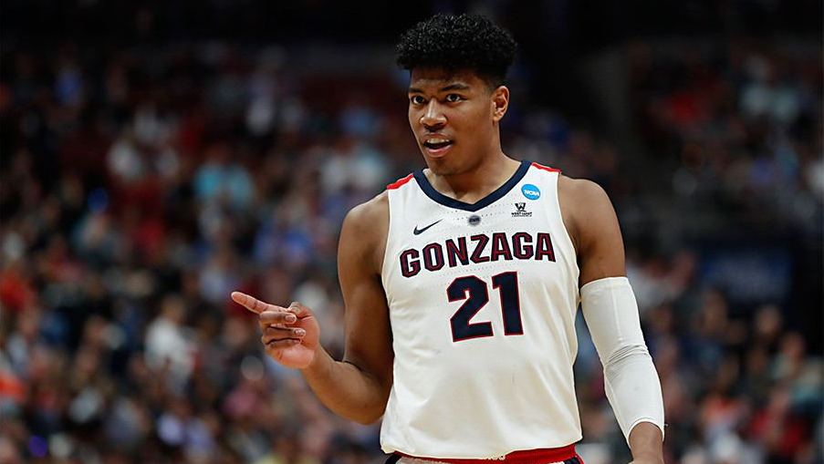 日本黑人NBA球星超越姚明？球迷：靠边站，你还不如阿联